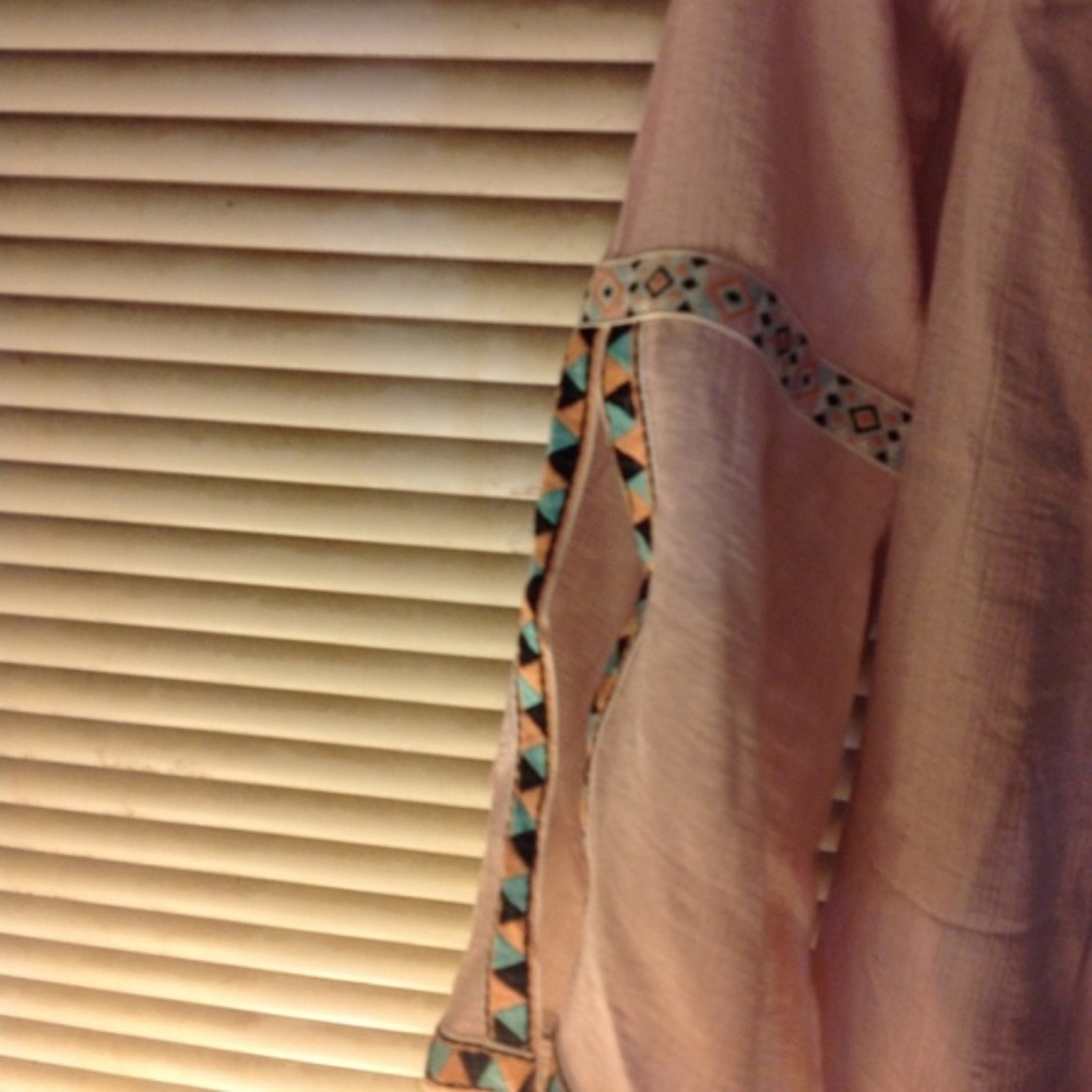 Bell sleeve mini dress - Picture 5 of 6